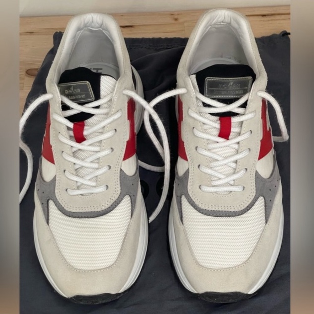 Hogan
Interactive® Lace-Up Sneakers
